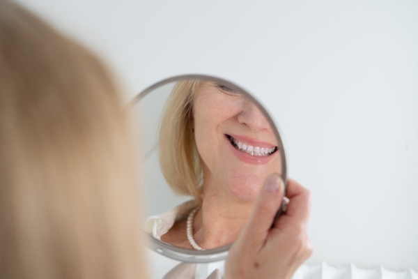 Choosing Between Onlays And Dental Crowns